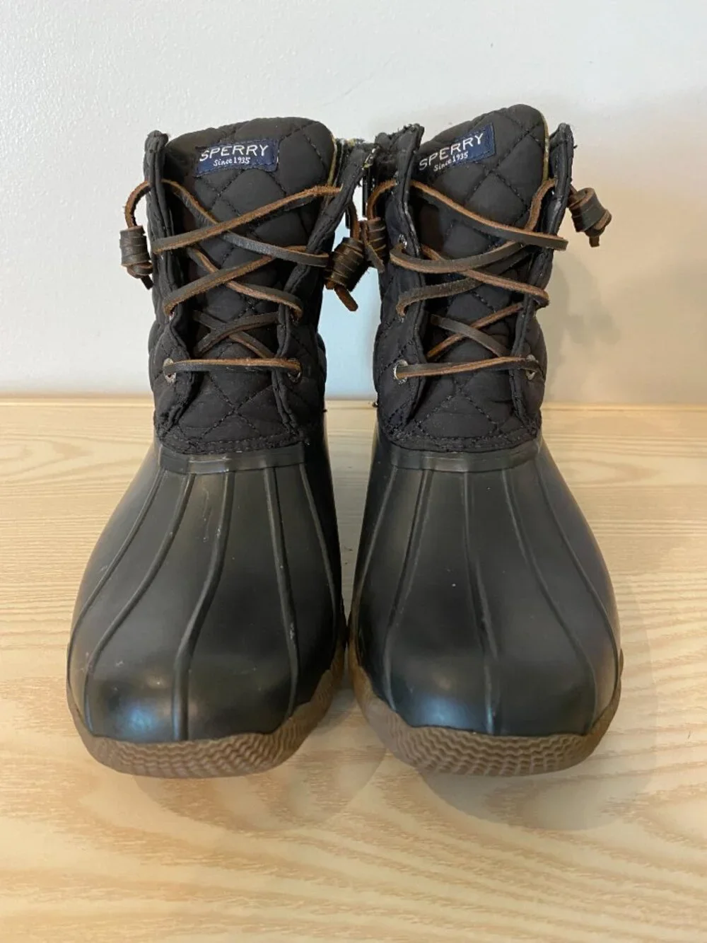 Sperry Saltwater Quilted Duck Boots Waterproof Black Women's 7.5 STS94063